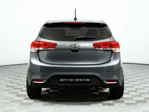 Kia  6