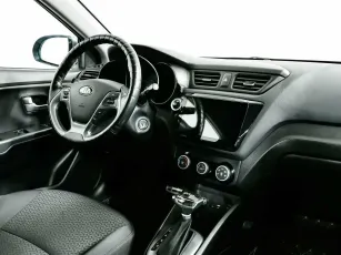 Kia  9