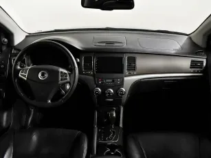 SsangYong  10