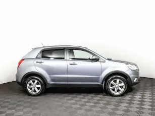SsangYong  4