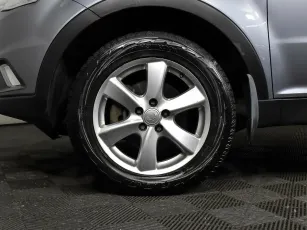 SsangYong  8
