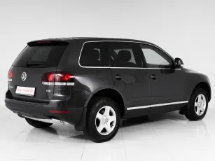 Volkswagen  4