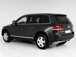 Volkswagen  6