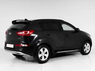 Kia  6