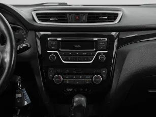 Nissan  14