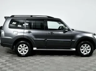 Mitsubishi  4