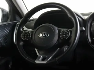 Kia  11