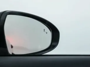 Kia  16