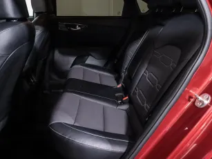 Kia  18