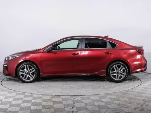 Kia  3