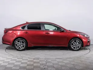 Kia  4