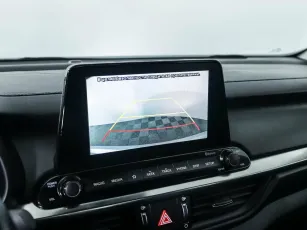 Kia  11