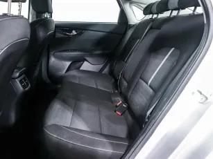 Kia  12