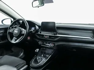 Kia  7