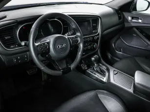 Kia  7