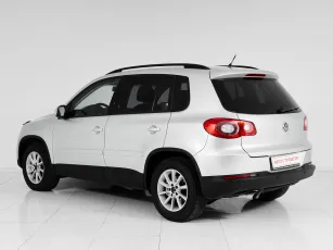 Volkswagen  4