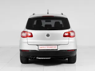 Volkswagen  5