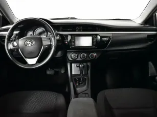 Toyota  8