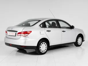 Nissan  6