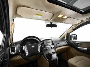 Hyundai  7