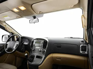 Hyundai  8