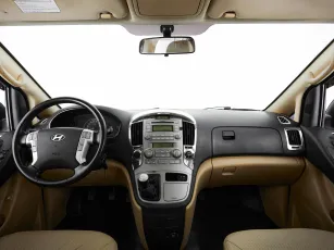 Hyundai  9