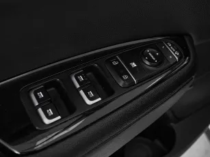 Kia  13