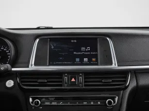 Kia  19