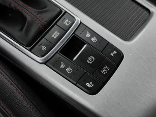 Kia  22