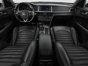 Kia  8