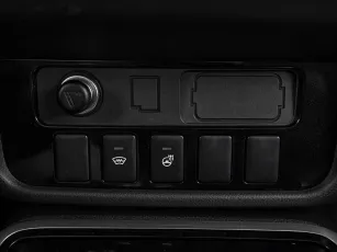 Mitsubishi  12