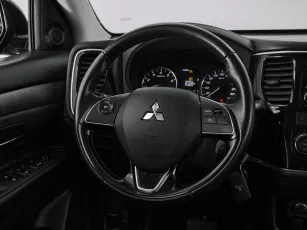 Mitsubishi  19
