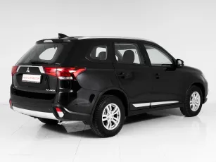Mitsubishi  5