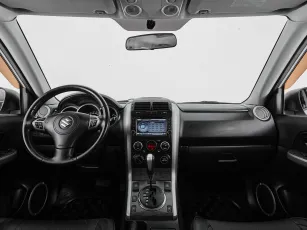 Suzuki  8