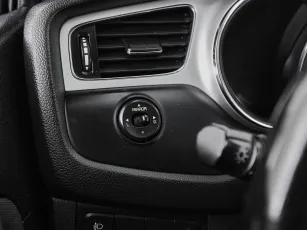 Kia  12
