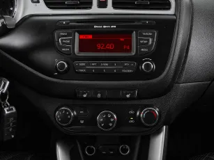 Kia  14