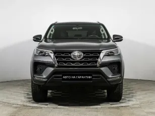 Toyota  2