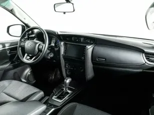 Toyota  5