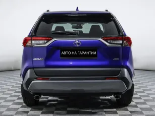 Toyota  4