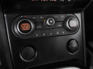 Nissan  10