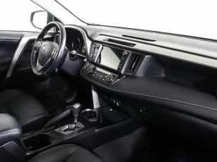 Toyota  5