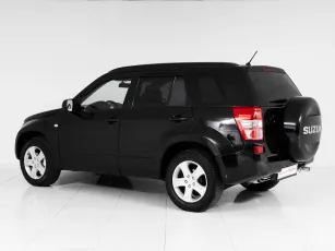 Suzuki  4
