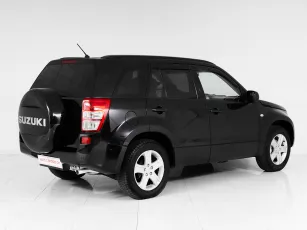 Suzuki  6