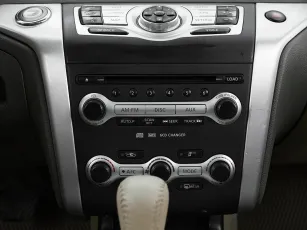 Nissan  18