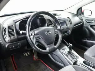 Kia  7