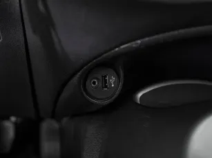 Nissan  13