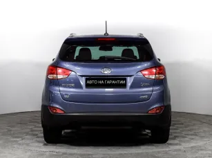 Hyundai  6