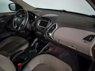 Hyundai  7