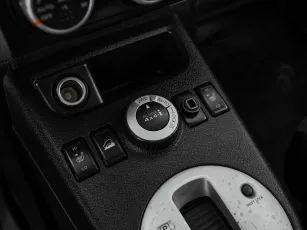 Nissan  14
