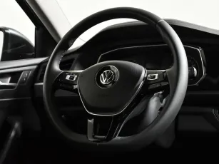Volkswagen  13